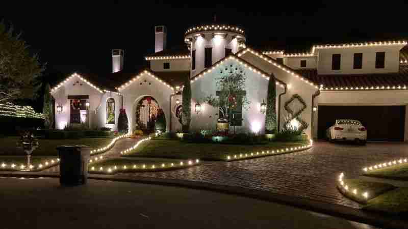 christmas light installation and holiday lighting in the Houston area<br />
